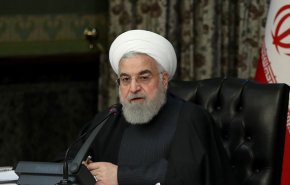 روحانی: از نیروهای مسلح که در همه سختی‌ها در کنار ملت هستند سپاسگزارم/ به مردم توصیه می‌کنیم از خانه خارج نشوند
