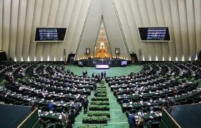  البرلمان الإيراني يعقد أولى جلساته الافتراضية