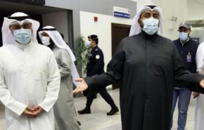 الكويت تعتقل مواطنا غرد حول كورونا والمصريين