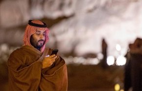 السعودية.. مرحلة اعتقال الضباط للوصول الی العرش +فيديو