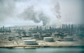 عربستان گفت وگو با روسیه درباره توازن در بازار نفت را تکذیب کرد