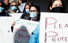 اعتراض پرستاران نیویورکی به کمبود تجهیزات محافظتی در بیمارستان‌ها + فیلم