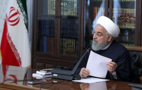 الرئيس روحاني يؤكد استمرار العمل بمشروع التباعد الاجتماعي 