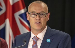 وزیر بهداشت نیوزیلند پس از نقض قرنطینه استعفا کرد