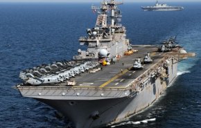وزیر موقت نیروی دریایی آمریکا استعفا می‌کند