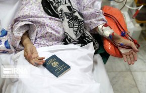 معالجة الرعایا الأجانب المصابين بكورونا في إيران بالمجان