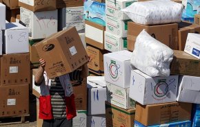 اولین محموله کمک‌های اهدایی عمان وارد ایران شد