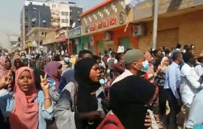 إحتجاجات وسط الخرطوم وإعتقال عدد من المحتجين