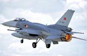 یونان ارتش ترکیه را به نقض حریم هوایی خود متهم کرد