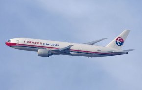 الخطوط الجوية الصينية تخسر 4.8 مليار دولار 