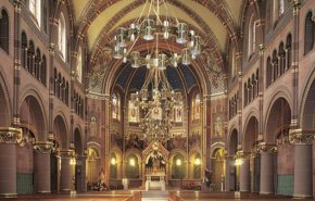 نارضایتی شخصیت‌های مذهبی از تعطیلی کلیساها در آلمان