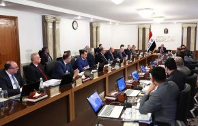 تعليق المالية النيابية العراقية على استقطاع رواتب الموظفين