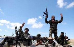 نیروهای دولت لیبی دهها شبه نظامی حفتر را در «ترهونه» به اسارت گرفتند