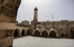 أوقاف غزة ستقرر بشأن اغلاق المساجد برمضان
