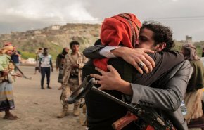 8 اسیر ارتش و کمیته‌های مردمی یمن در مأرب آزاد شدند