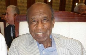 وفاة وزير الخارجية السوداني الأسبق منصور خالد