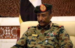 البرهان يتهم أحزابا سياسية بمحاولة اختراق الجيش السوداني