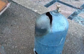 دمشق..انفجرت أسطوانة الغاز فسارعت الام لانقاذ طفليها 