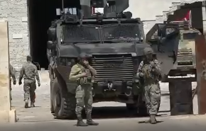 شاهد استنفار الجيش التركي بعد اشتاباكات مسلحة بالنيرب