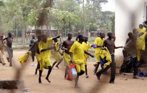 إطلاق سراح سجناء في أوغندا لوقف انتشار كورونا