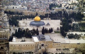 أوقاف القدس تعلن استمرار تعليق وصول المصلين للأقصى