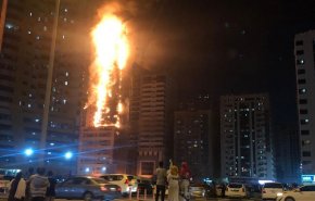 آتش‌سوزی گسترده در برج مسکونی شارجه امارات+فیلم