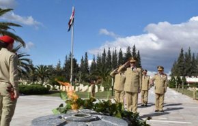 القوات المسلحة السورية تحيي ذكرى عيد الشهداء