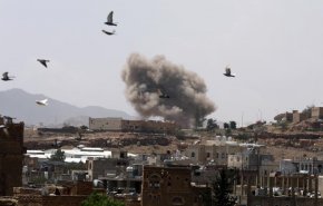 ائتلاف سعودی ده‌ها حمله هوایی و زمینی به یمن داشت