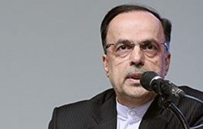 سفیر ایران در سوئد: کاخ سفید هنوز به توهمات جاهلانه خود ادامه می‌دهد
