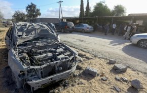 مقتل أربعة مدنيين بقصف صاروخي في العاصمة الليبية +فيديو
