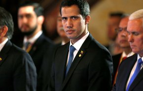 استقالة اثنين من مستشاري غوايدو متهمين بمحاولة 'غزو' فنزويلا