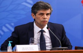 وزير الصحة البرازيلي يستقيل وازمة كورونا تتفاقم