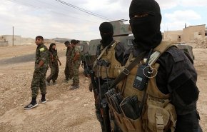 خبراء  يحذرون من صراع 'كردي - عربي' شرق الفرات السوري 