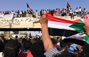 في الذكرى الاولى لاعتصام القيادة العامة في السودان..مطالبات للقتلى