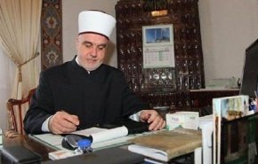 رئيس علماء البوسنة يهنئ قائد الثورة لمناسبة عيد الفطر