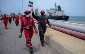 ناوگان چهارم آمریکا در اولین ماموریتش در رویارویی با کشتی‌های ایران شکست خورد