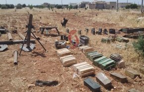 شاهد.. أطنان من الاسلحة يكشفها الجيش في مقرات الإرهابيين بريف إدلب