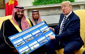 شاهد ترامب يلجأ للتحايل لنهب اموال السعودية!