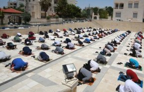بالصور.. الأردن يفتح المساجد للمصلين مع الحفاظ على التباعد الاجتماعي