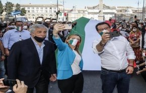 مع أزمة كورونا.. اليمين الإيطالي يتظاهر ضد سياسة الحكومة 