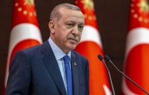 أردوغان يغير حكام نصف أقاليم تركيا