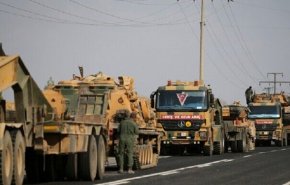 ترکیه تجهیزات جدید جنگی از جمله توپ و تانک به سوریه ارسال کرد
