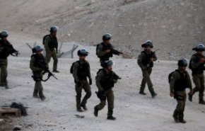 قوات الاحتلال تعتقل 11 فلسطينيا من الضفة الغربية
