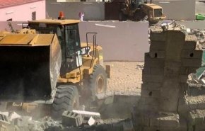 کشته شدن دختر 10 ساله در عربستان حین تخریب منزل + عکس و فیلم