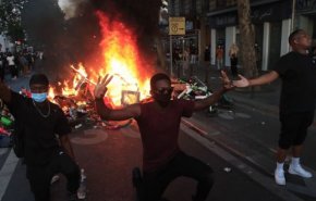 برگزاری تظاهرات علیه خشونت پلیس و نژادپرستی در پاریس + فیلم