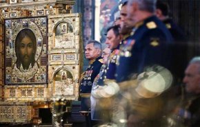 روسيا تفتتح كاتدرائية اثارت جدلا بسبب لوحات لبوتين وستالين
