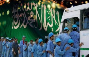 بلومبيرغ: 1.2 مليون أجنبي سيغادرون السعودية قريبا