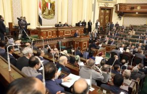 تعديلات على قانون انتخاب البرلمان المصري قد تعزز هيمنة مؤيدي السيسي