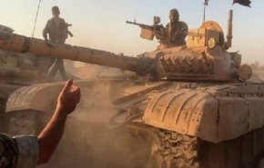 ارتش سوریه تجهیزات نظامی سنگین به استان رقه ارسال کرد