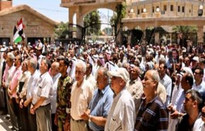 مردم «دیرالزور» سوریه تجمع بزرگ ضد آمریکایی برگزار کردند

